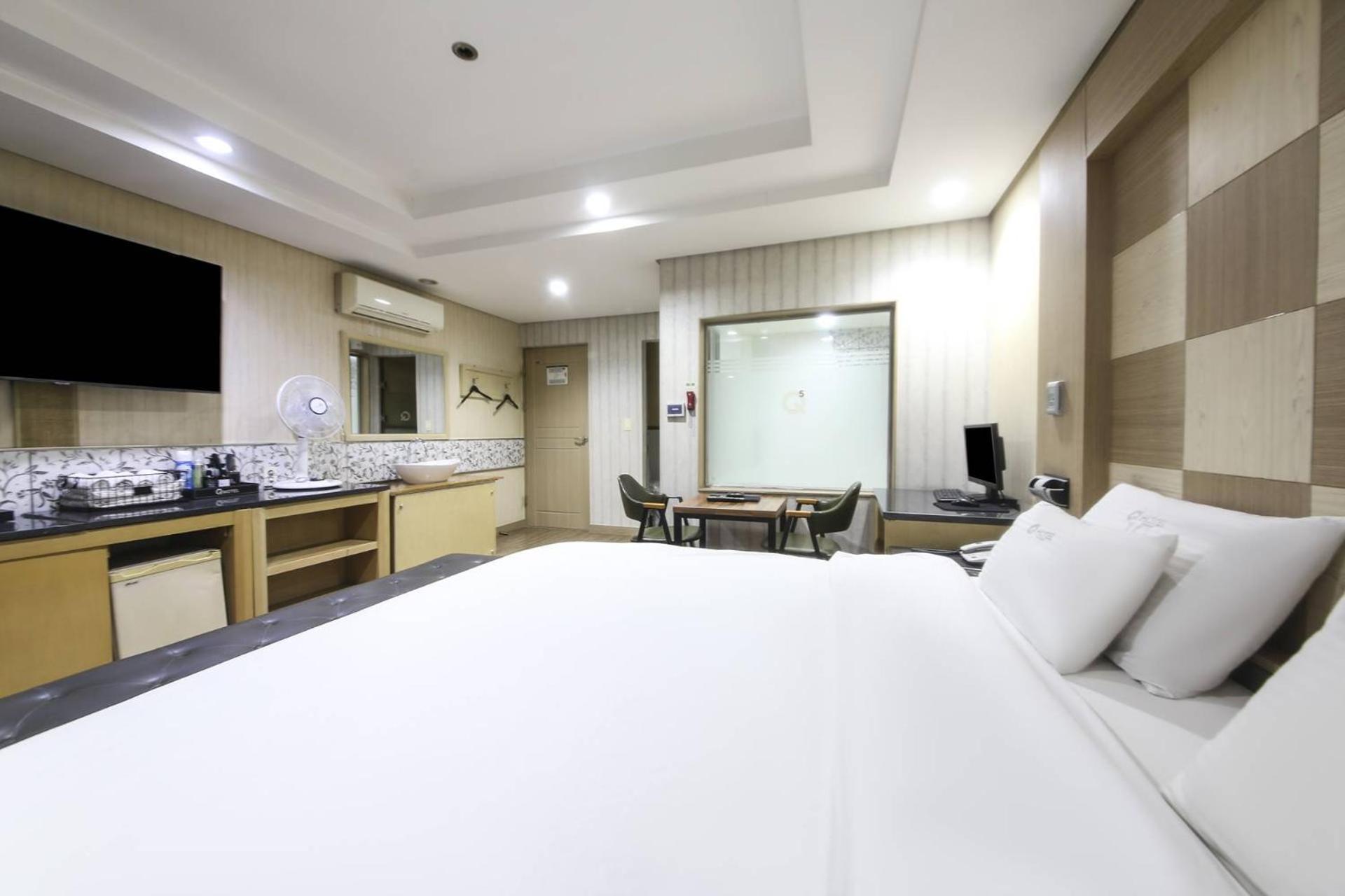 Q5 Hotel Busan Buitenkant foto